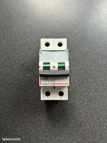 Disjoncteur Legrand