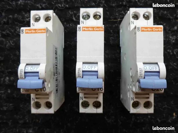 Disjoncteur Merlin Gerin 10A 16A 20A ampère