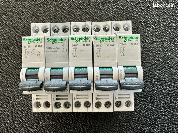 Disjoncteur mono 10a