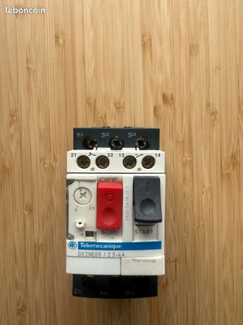 Disjoncteur moteur TELEMECANIQUE GV2ME08