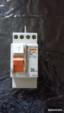 Disjoncteur multi 9 40 A merling G