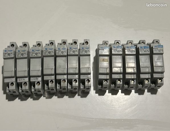 Disjoncteurs Hager modèle L124/10A
