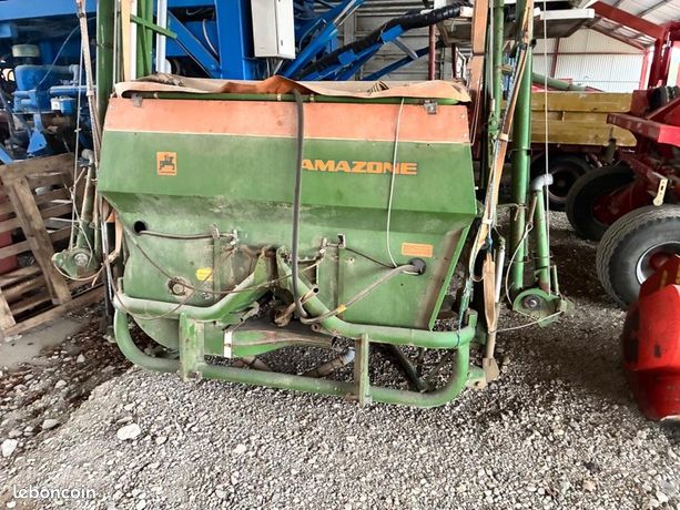 Distributeur dengrais