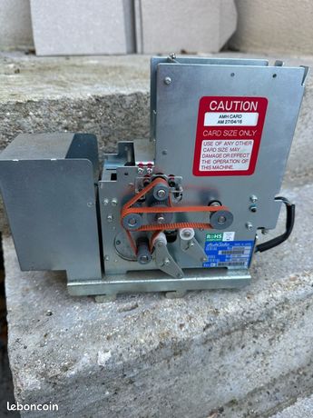 Distributeur de cartes d’abonnement Comestero