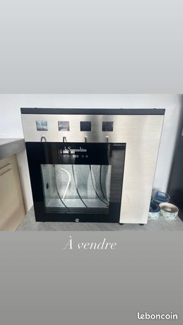 Distributeur de vin au verre