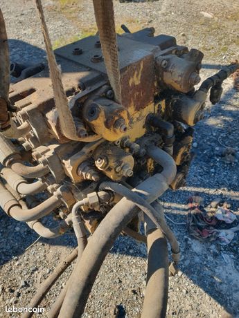 Distributeur hydraulique