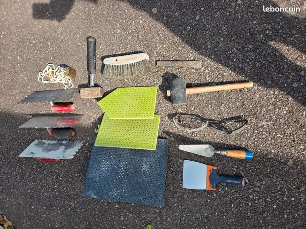 Divers outil du bâtiment