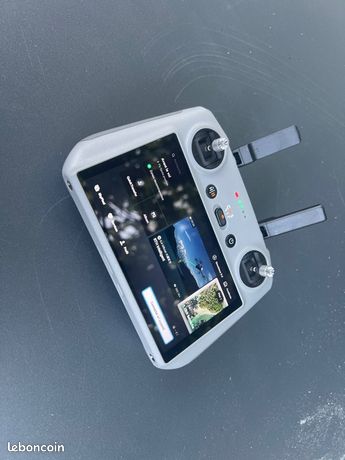 DJI RC2 radio commande août 2025