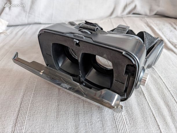 Don adaptateur VR réalité virtuelle pour smartphone