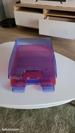 Donne lot de range documents