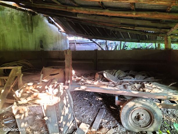 Donne matériel agricole