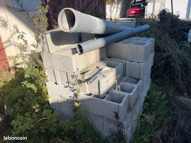 Donne Parpaing brique bois treillis