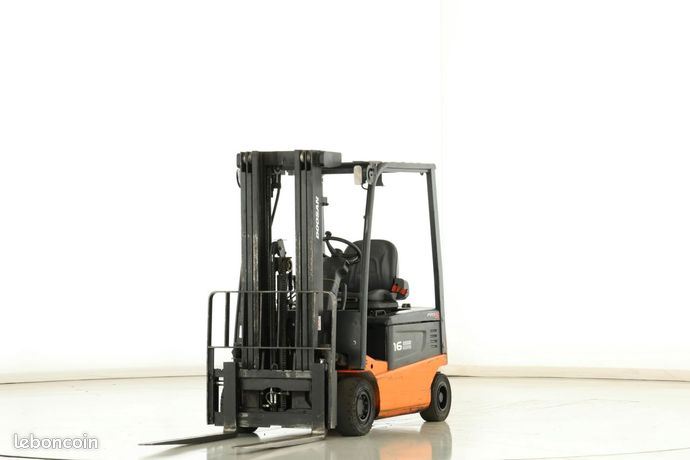 Doosan Chariot élévateur Electrique 1600kg