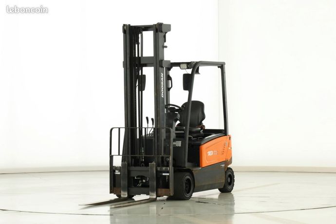 Doosan Chariot élévateur Electrique 1800kg