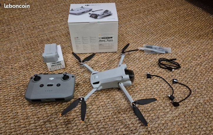Drône DJI Mini 3 Pro + batterie + malette + micro SD 64Go