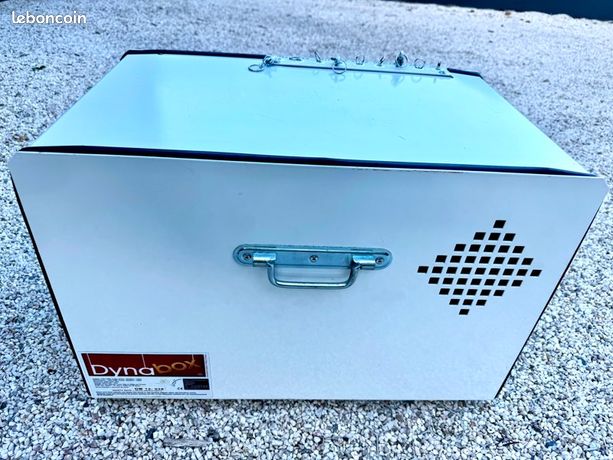 Dynabox animation Vitrine TBE. Décorations