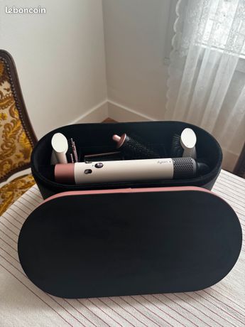 Dyson Airwrap édition rose