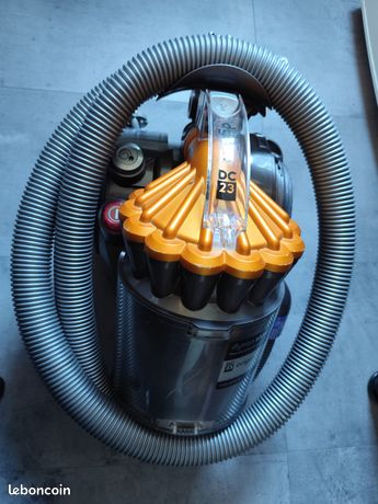 Dyson DC23 Très bonne état