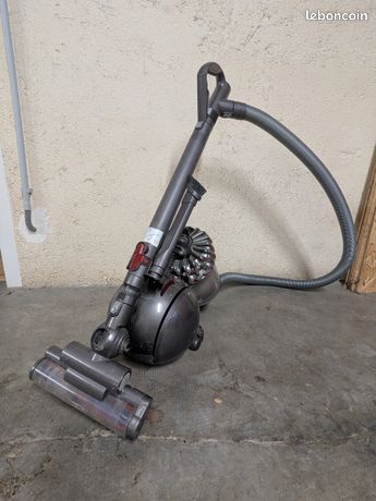 Dyson DC52 à réparer