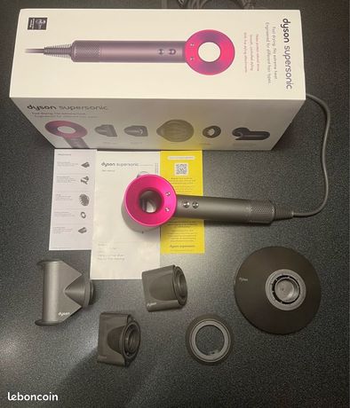 Dyson Supersonic Fuschia