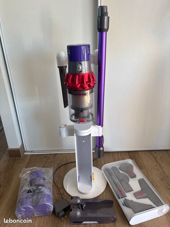 Dyson V10 motorhead