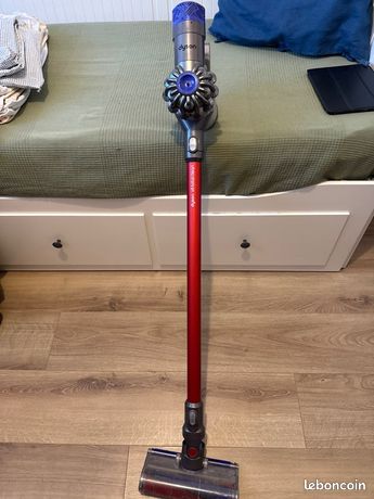 Dyson V6 Total Clean