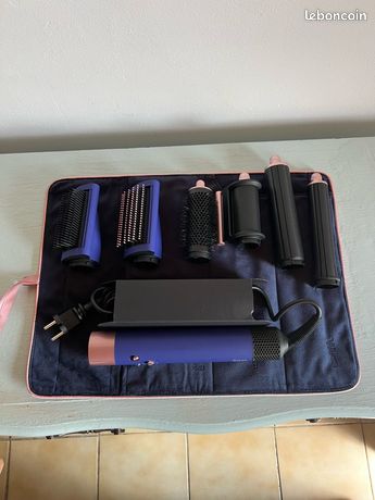 Dyson airwrap