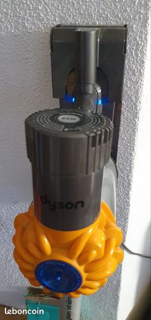Dyson V6, Aspirateur balai sans fil