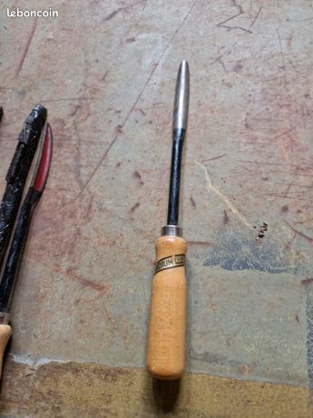 ébavureur manche bois