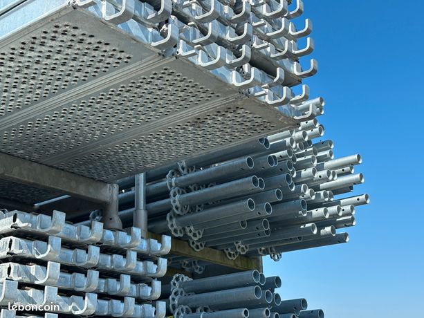 Echafaudage Multidir. 15 M x 10M hauteur de travail 153 M