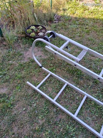 Echelle de toit 85 m avec crochet