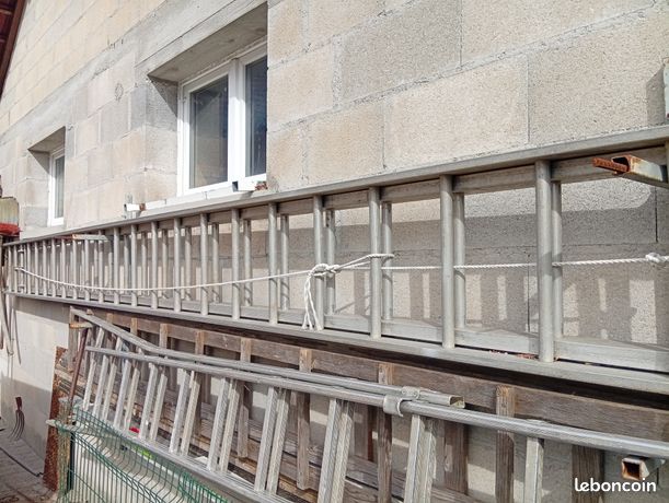 Échelle double allu