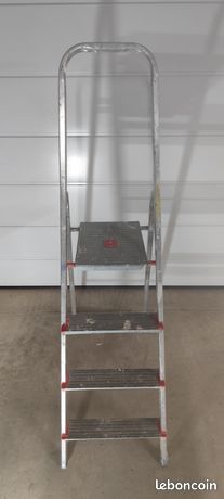 Échelle Escabeau Pro 2m Aluminium Stable & Sécurisée