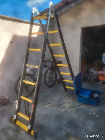 Échelle pliable télescopiques