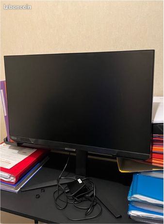 Écran de jeu gamer Samsung