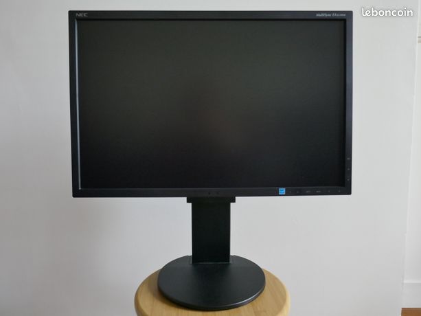 Ecran informatique 22 pouces