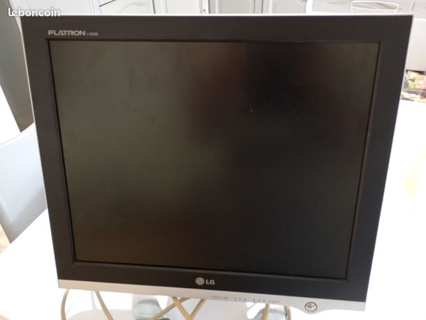 Écran LG 19" + souris HP fonctionne nickel petit prix