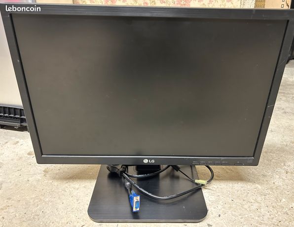écran LG 22 pouces LED 16/10