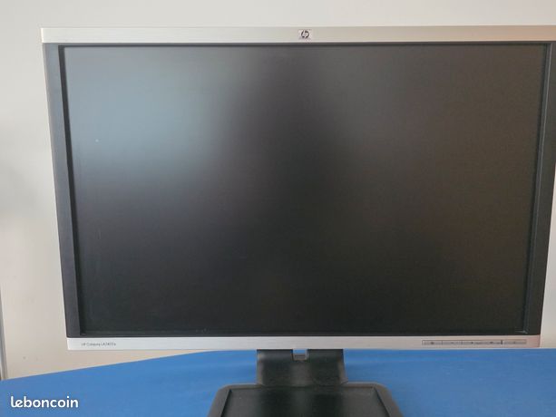 Écran PC HP Compaq LA2405x 24 pouces LED 1920x1200 Très bon état