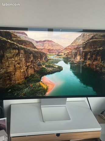 Écran Apple studio display