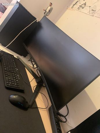 Écran gamer asus comme nzuf