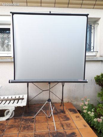 Ecran projecteur enroulable FINS Jolly