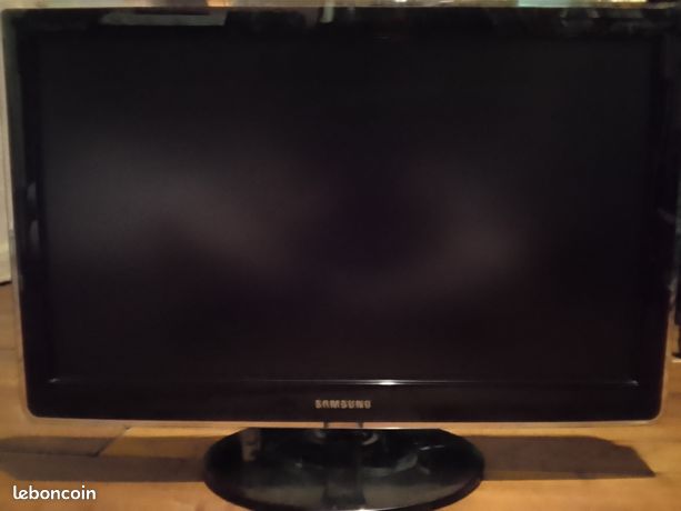 Ecran Samsung SyncMaster P2470