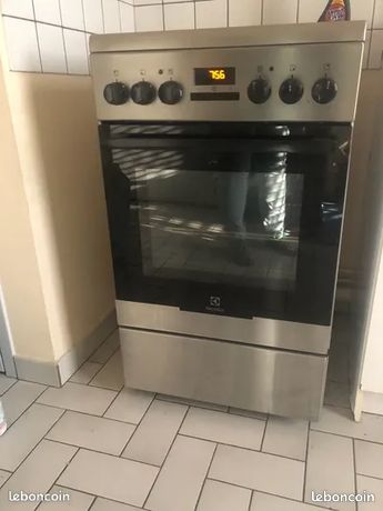 ELECTROLUX Cuisinière