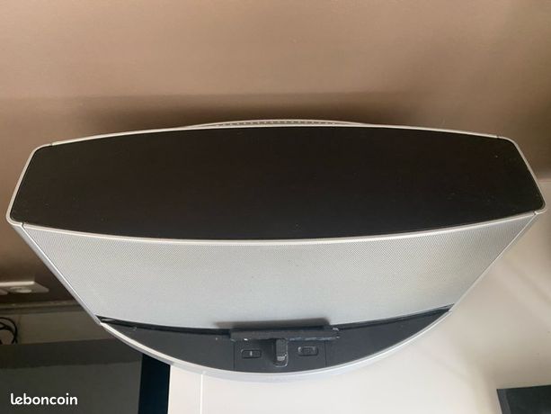 Enceinte “Bose” Sound Dock 10