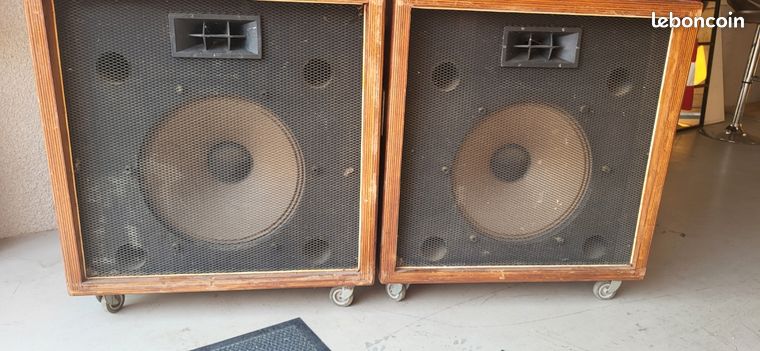 Enceinte sono vintage