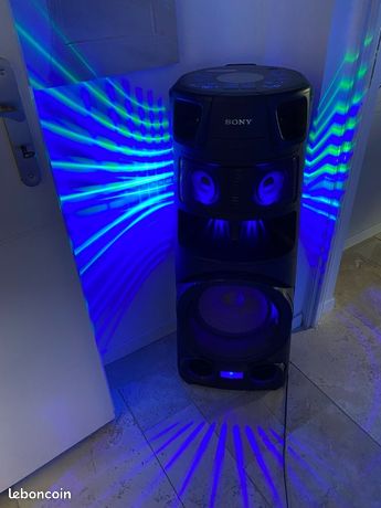 Enceinte Sony mhc v83d 2400w état neuf