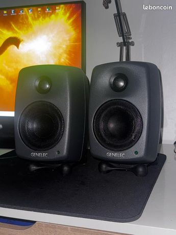 Enceinte Monitoring Genelec 8020D
