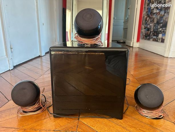 Enceintes cabasse Eole + caisson. Valeur neuve 1100