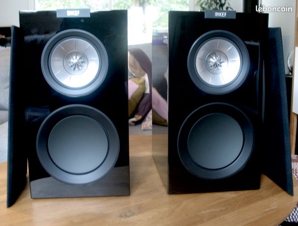 Enceintes kef r series